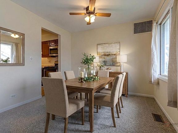 3rd image of 3004 Roberts Dr APT 8