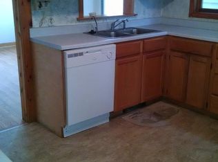 2 Railroad Ave #1, Watervliet, NY 12189