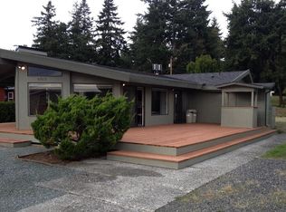 5783 Menlo Beach Ln, Freeland, WA 98249