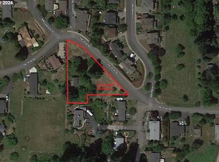 33012 SW Jp West Rd, Scappoose, OR 97056