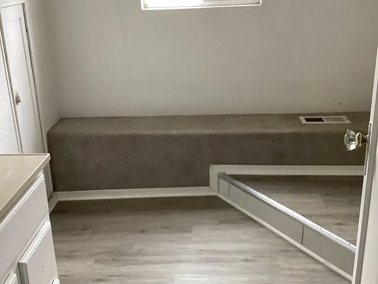 1122 I St — Photo 10