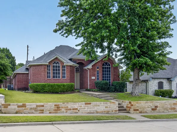 1822 Dartbrook Dr, Rowlett, TX 75089