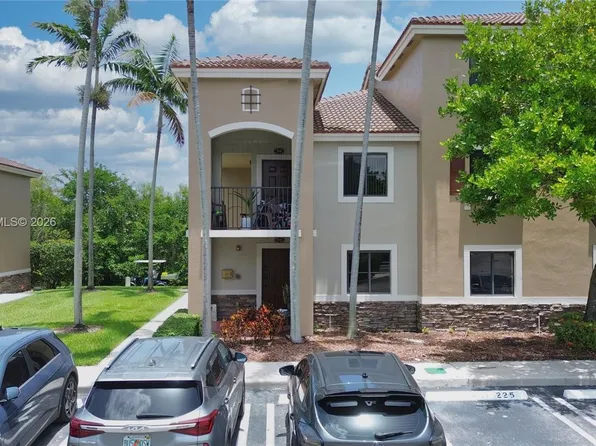 22901 SW 88th Pl Unit 101, Cutler Bay, FL 33190