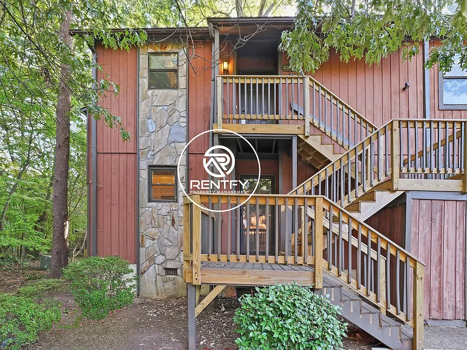 2001 Aspen Way