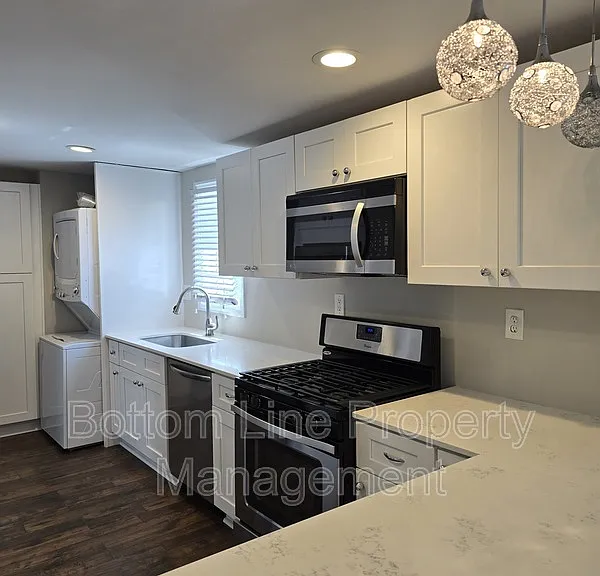 1017 Rodey Ave — Photo 8
