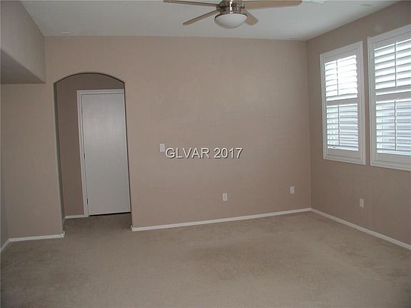 4th image of 9132 Doane Ave #0