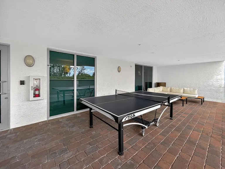 2681 N Flamingo Rd #902S — Photo 27