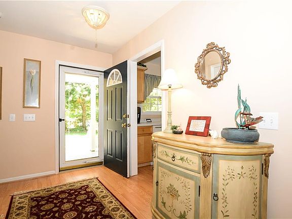 4th image of 205 Church View Dr
