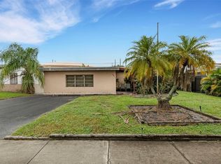 6811 Thomas St, Hollywood, FL 33024