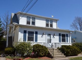 25 Post St, Haledon, NJ 07508