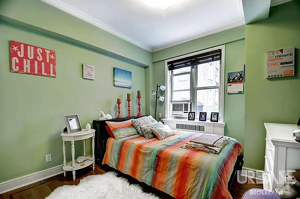 Rented by Urbane Brokerage | media 34