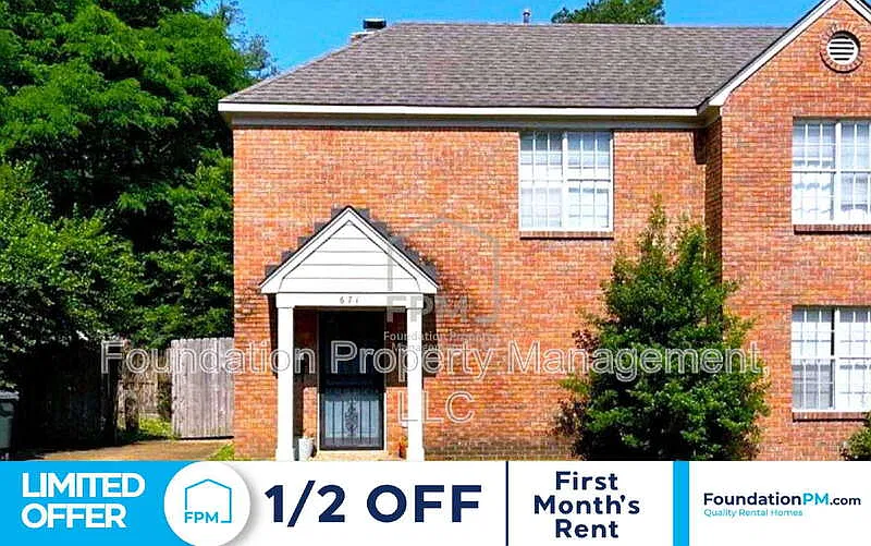 671 Echles St