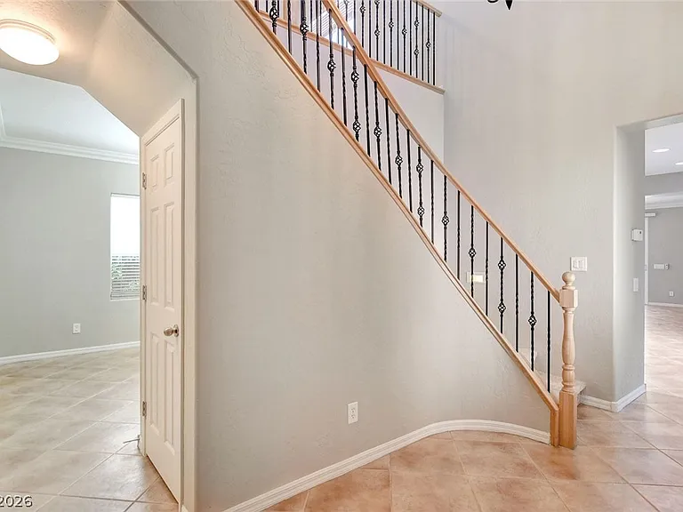 6825 Tarpon Springs Ct — Photo 38