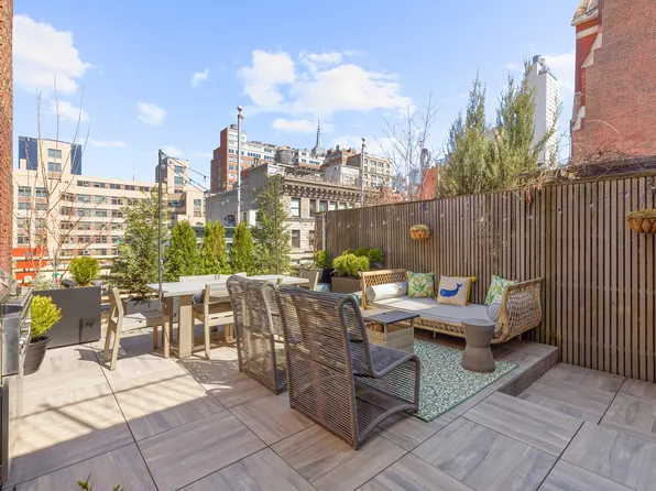 240 West 23rd Street image 1 of 11