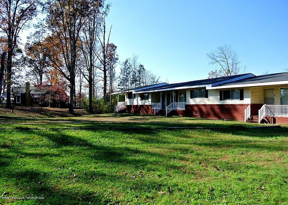 House (left) plus 4-unit apt