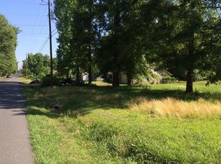 8th Avenue S. W., Childersburg, AL 35044