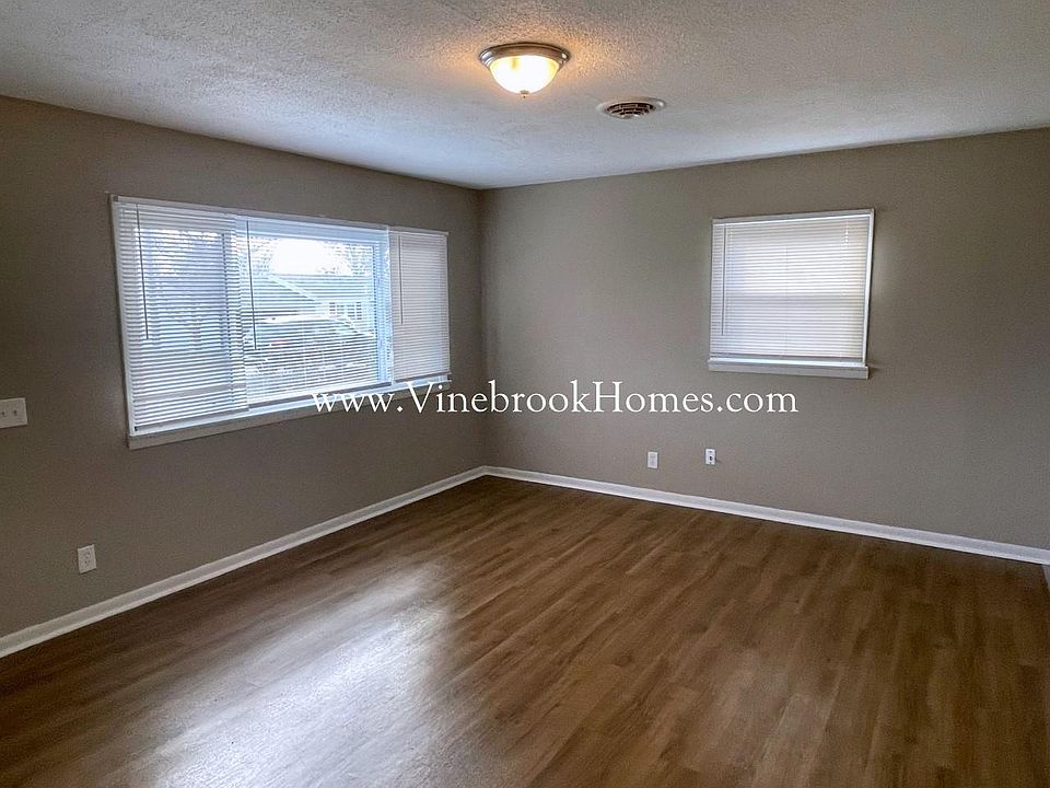 1st image of 2175 Kildare Ave