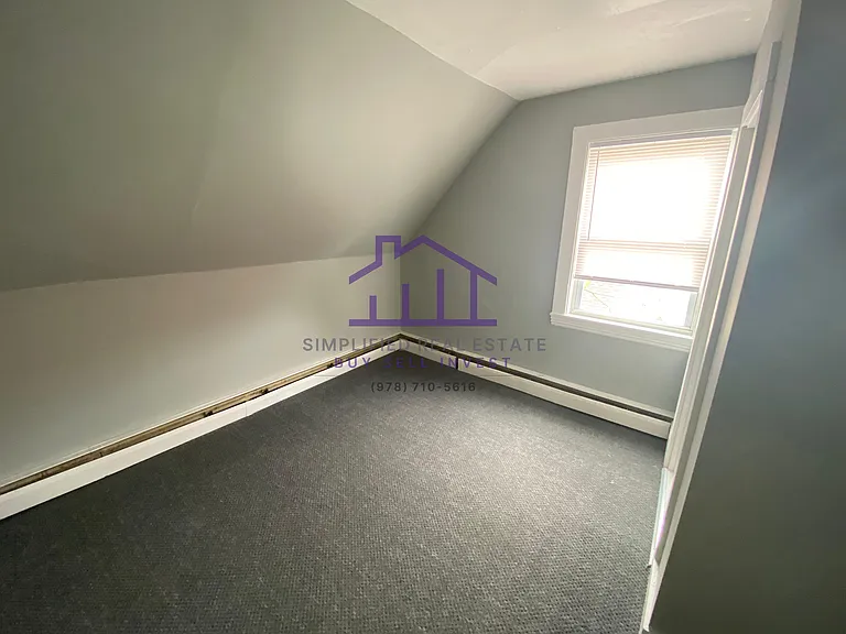 12 College St #3 — Photo 7