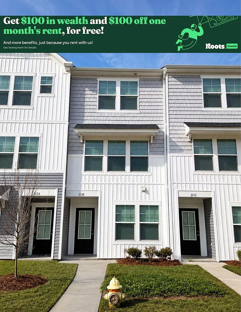 3-Bedroom, 3.5 Bath Townhome for Rent in Mooresville, NC | Attached Garage & Modern Kitchen — Photo 1