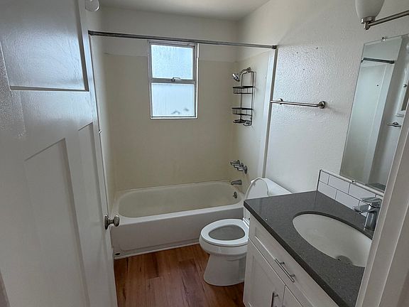 4th image of 2028 NW 58th St APT 3