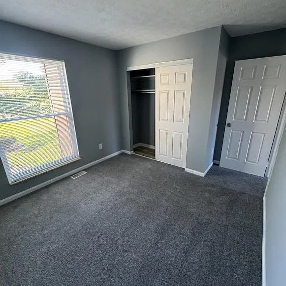 28 Apple Ln — Photo 11