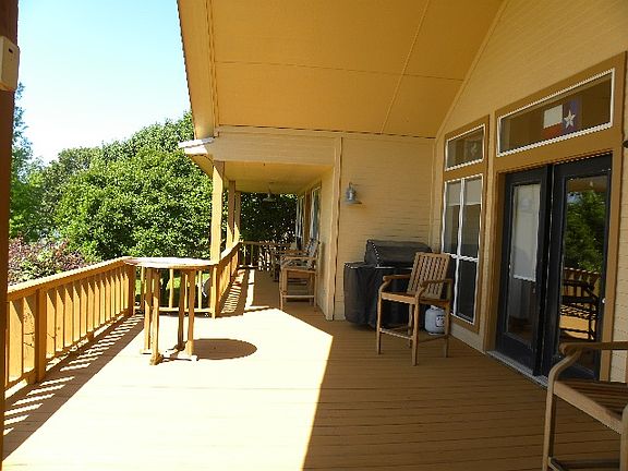 4th image of 14125 Park Way