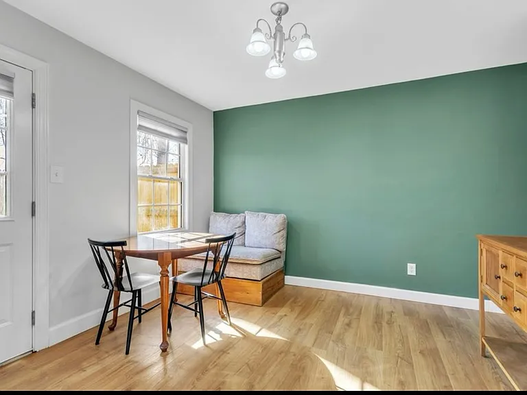 39 Ruby Bay Ln — Photo 9