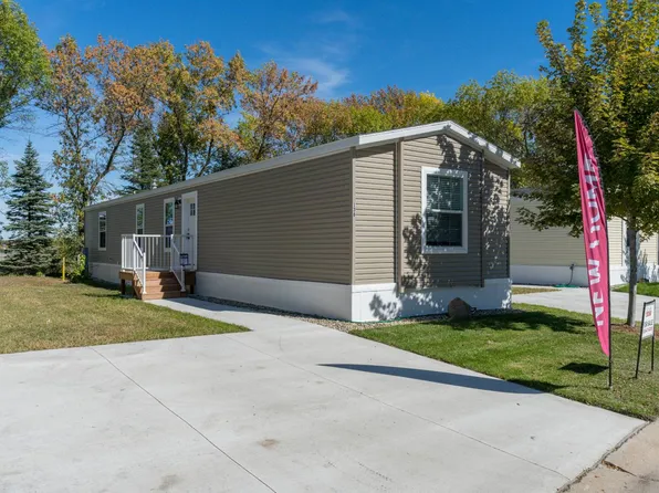 138 Kingsway Dr #138, Mankato, MN 56003
