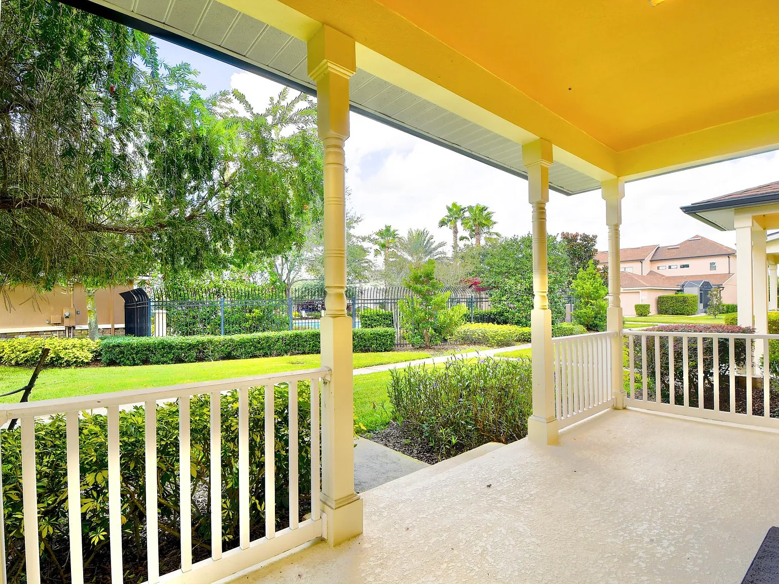 4077 Viosca Pl — Photo 3