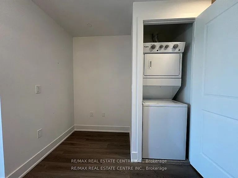 575 Conklin Rd #403 — Photo 18