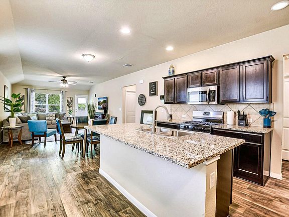 4th image of 3304 Tilmon Ln