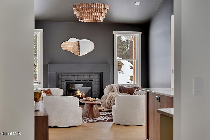 2nd image of 116 Schuurman Road