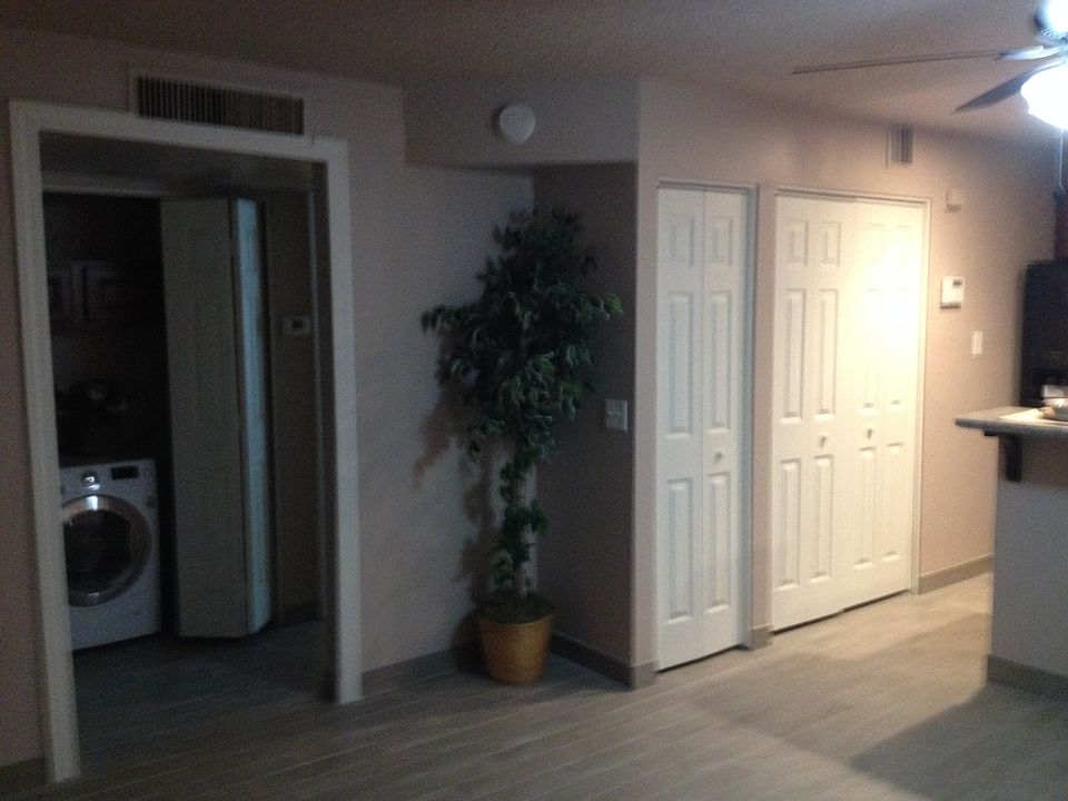 1st image of 4722 E Belleview St