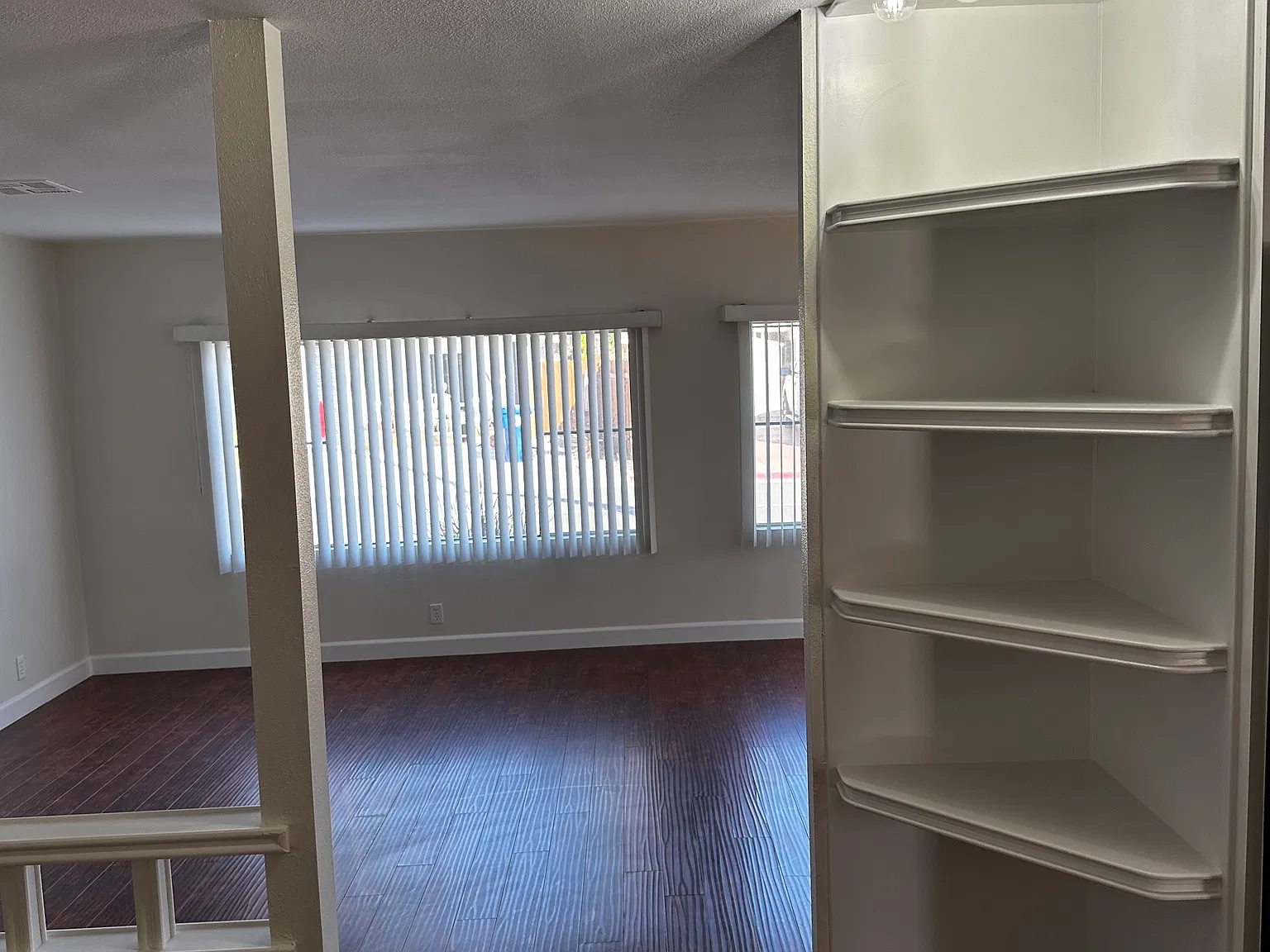 152 Estrada Way — Photo 4