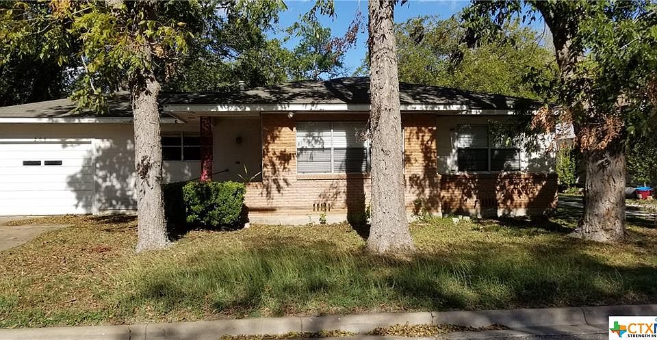 1st image of 205 S Avenue G