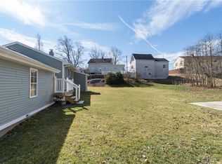 10 Tobin St, West Warwick, RI 02893