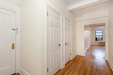 Rented by Rita S Citrin, LREB