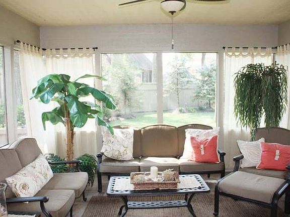 Screened Porch