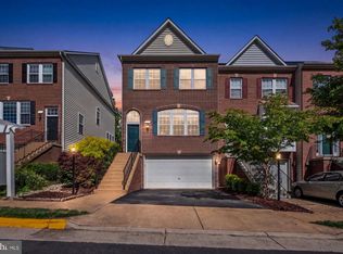 4165 Jeremy Grv, Fairfax, VA 22030