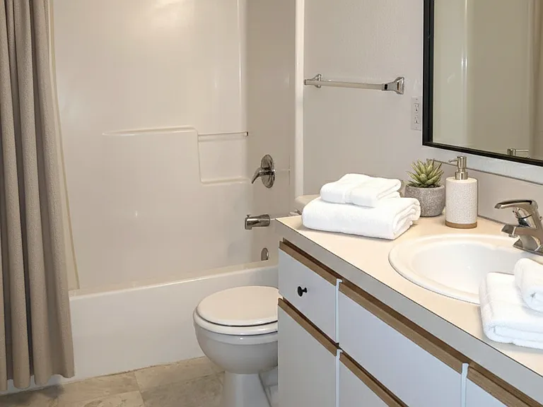 707 S Orchard St #203 — Photo 8