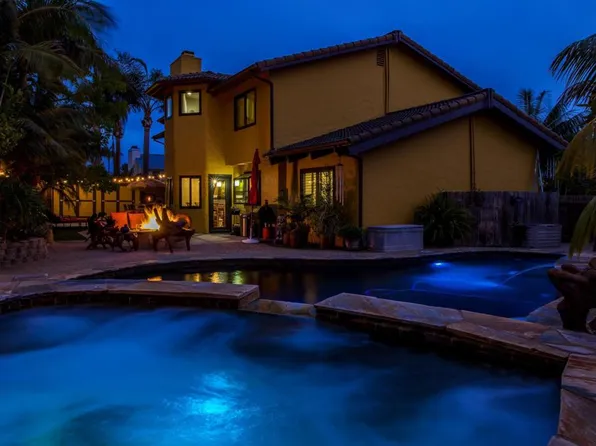 2094 Linda Ln, Carlsbad, CA 92008