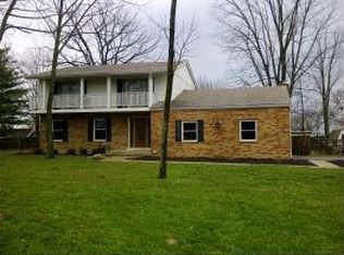 21128 Lakeview Dr, Lawrenceburg, IN 47025