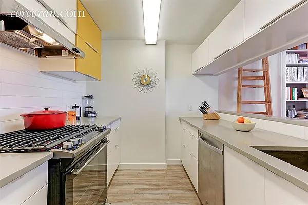 Sold by Corcoran | media 7