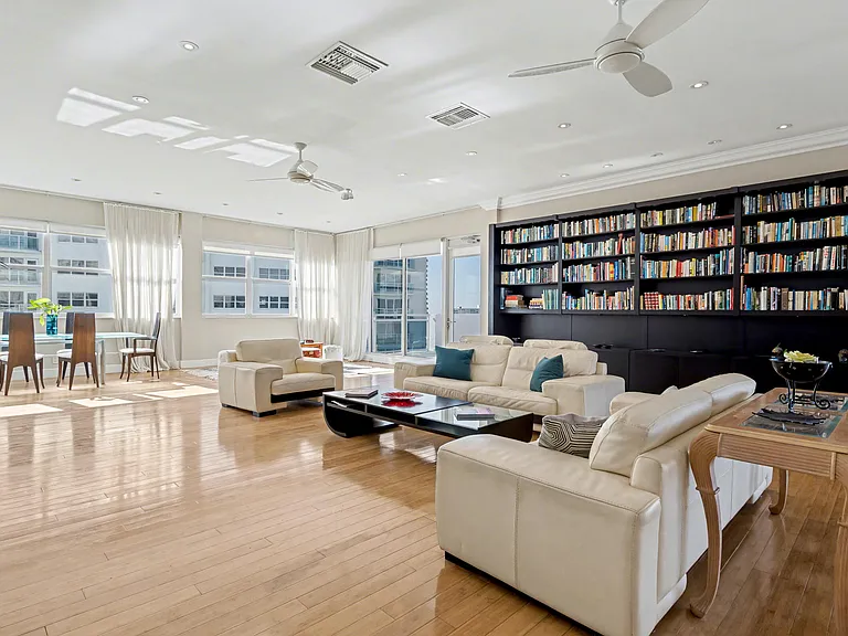 3430 Galt Ocean Dr #1 — Photo 17