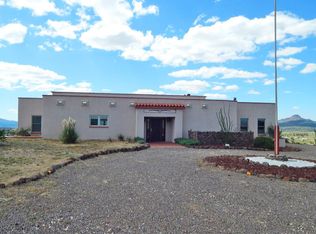 105 Ridgeline Rd, Alpine, TX 79830