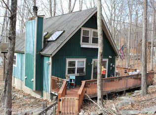 167 Dorchester Dr, Bushkill, PA 18324