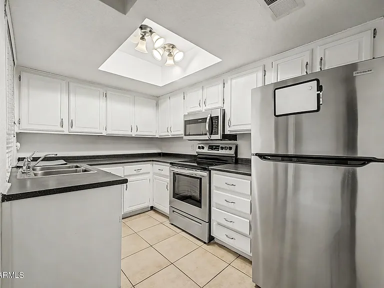 461 W Holmes Ave #283 — Photo 9
