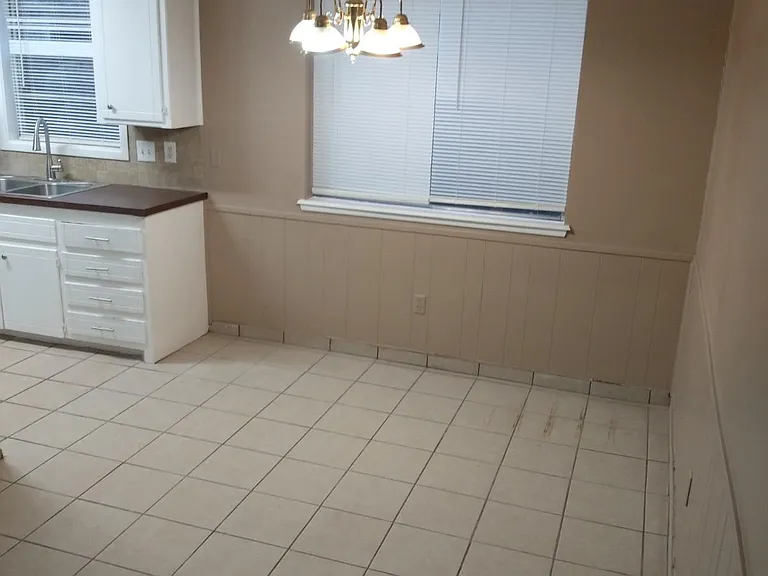 612 N Elkhart Ave #A — Photo 25