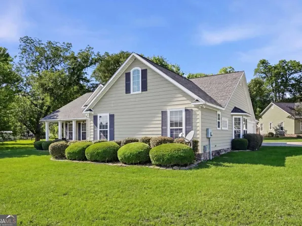 112 Manor Dr, Fitzgerald, GA 31750