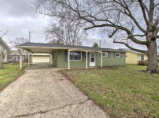 3931 N Newcastle Dr, Decatur, IL 62526